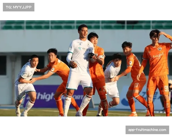 江原FC亚冠赛场展现冲击力 绝杀神户胜利船令人瞩目