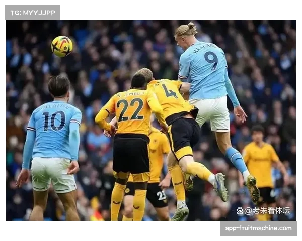 英超中游球队对阵豪门拿分率上涨15%，铁桶阵加快速反击见效